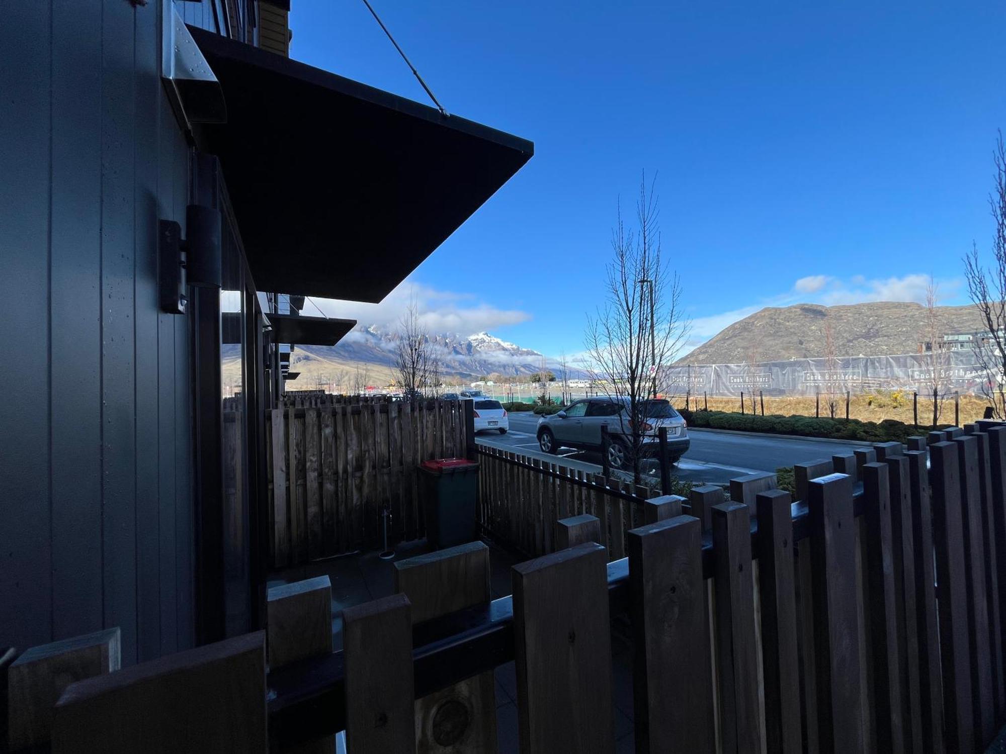Queenstown Studio - 5Mins To Airport - Aircond - Free Wifi - Walk To Centre Exterior foto
